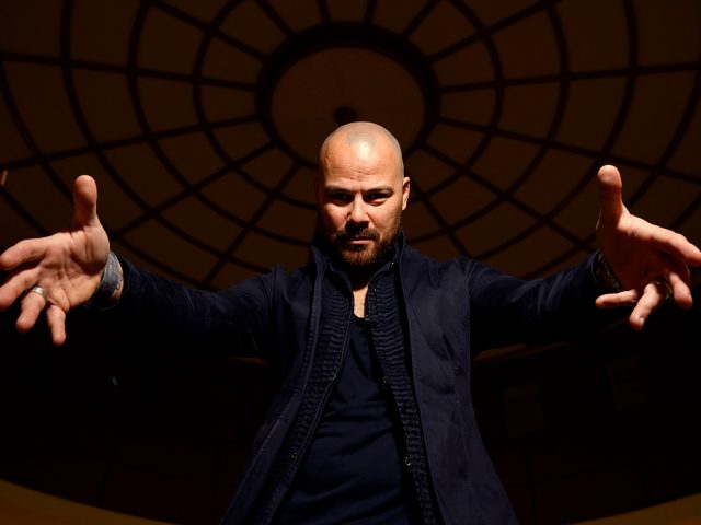 Geoffrey De Vai: in esclusiva per MusicalNews il nuovo singolo “Vuoti Amari” per la regia di Luca Del Sole.
