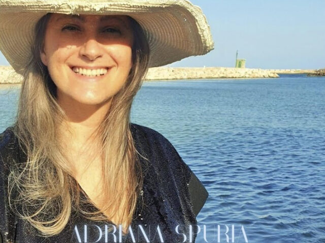 Tra le Stelle e le Abitudini, nuovo singolo della siracusana Adriana Spuria