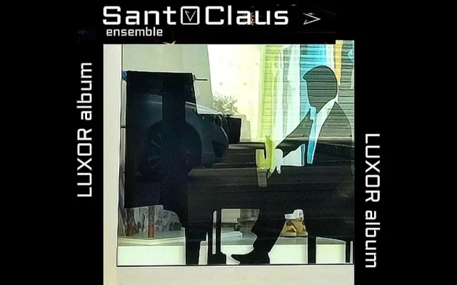 SantoClaus ensemble – Luxor