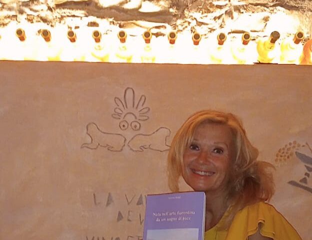 La scrittrice toscana Serena Raggi, dama di Parte Guelfa con i tramonti a nord-ovest